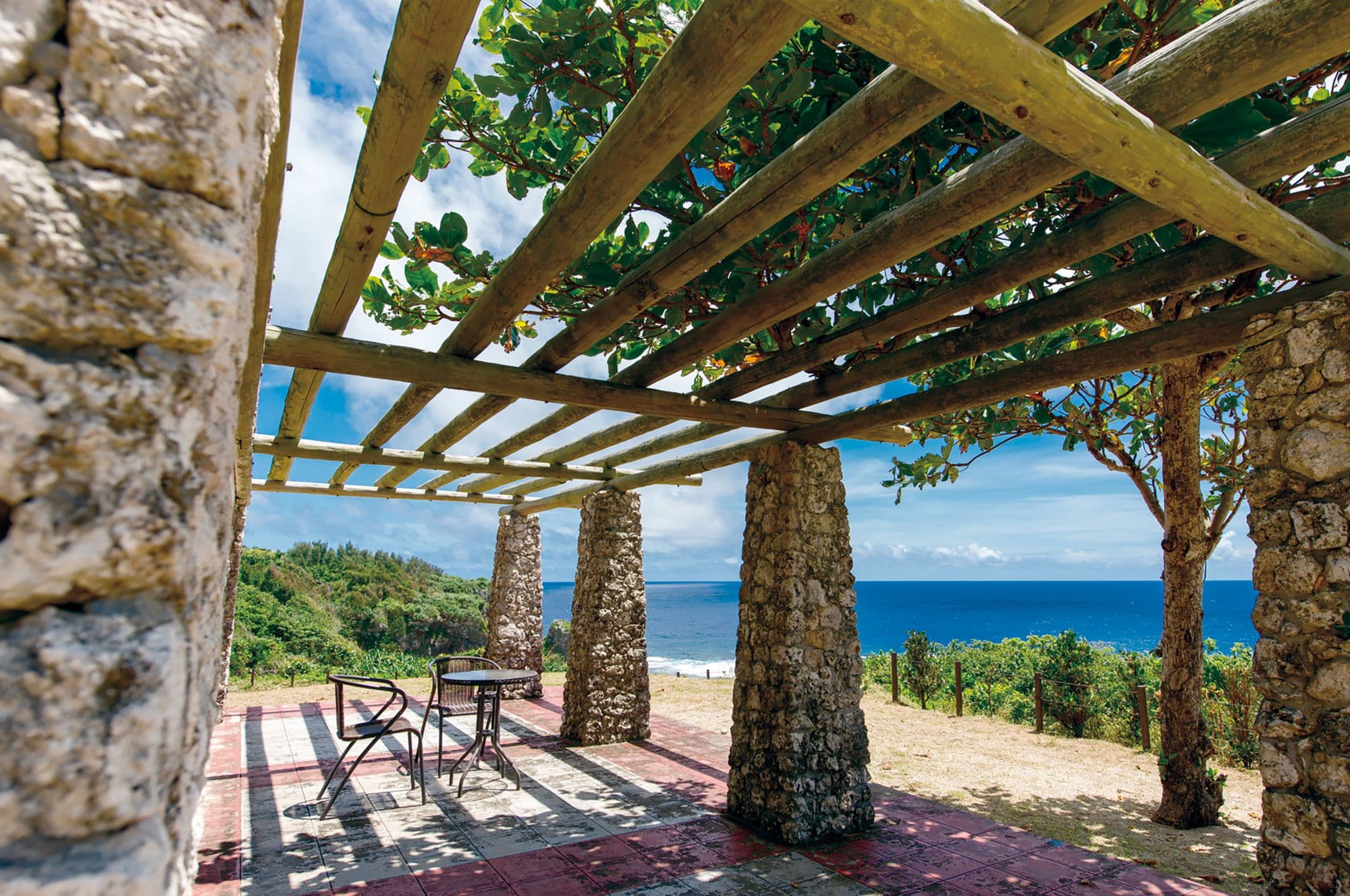 海の見える休憩所